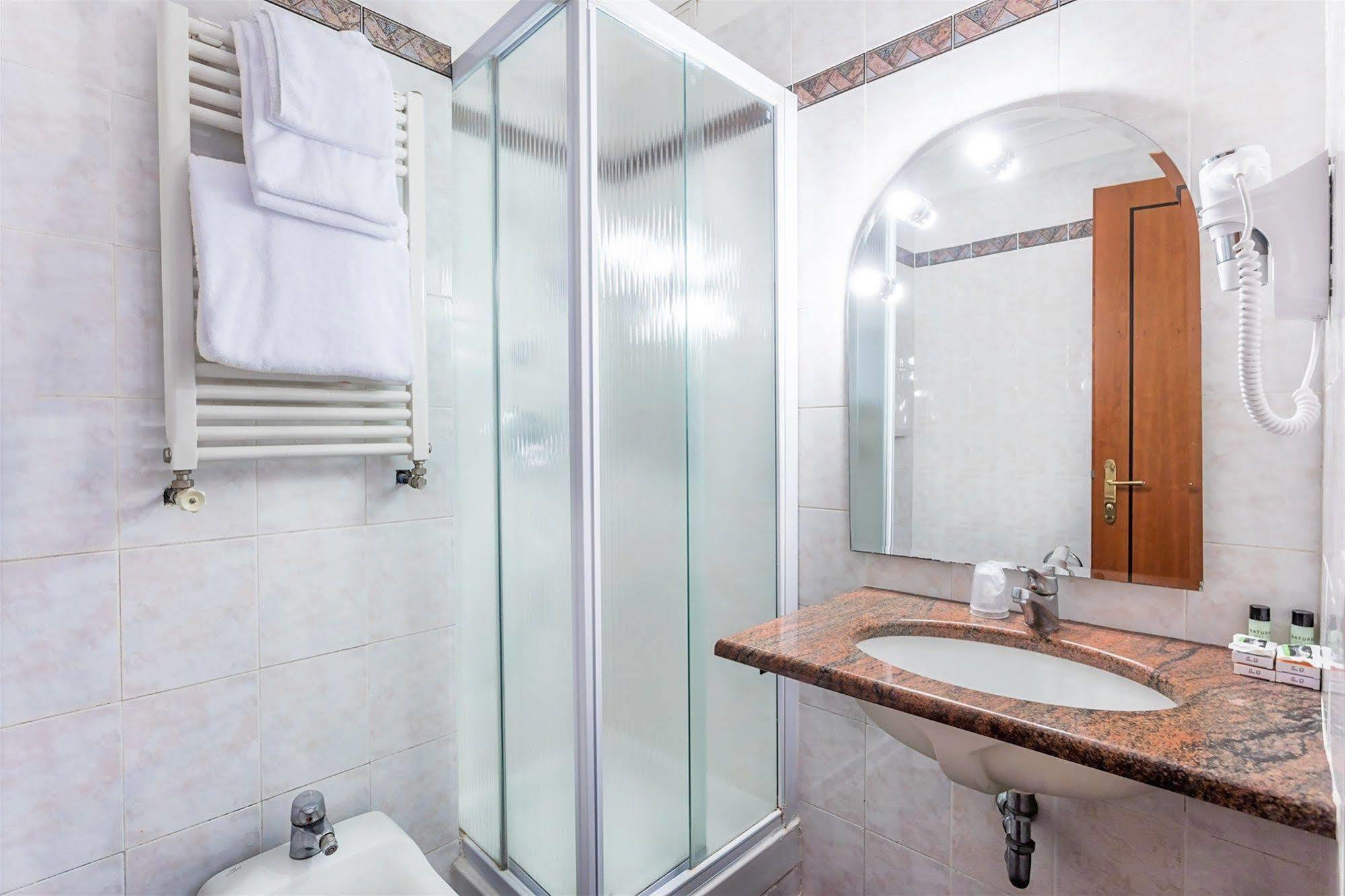 Raeli Hotel Lazio Rome Exterior photo